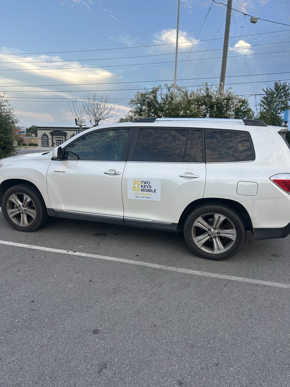 Two Keys Mobile locksmith vehicle, Little Rock Arkansas